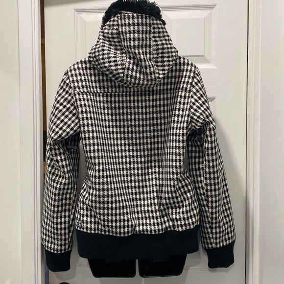 Roxy Limited Edition Fur Lined Hooded Snow Jacket - Picture 6 of 16